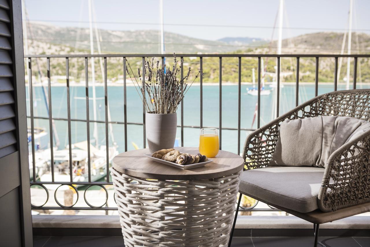 Argostoli Marina Suites Экстерьер фото