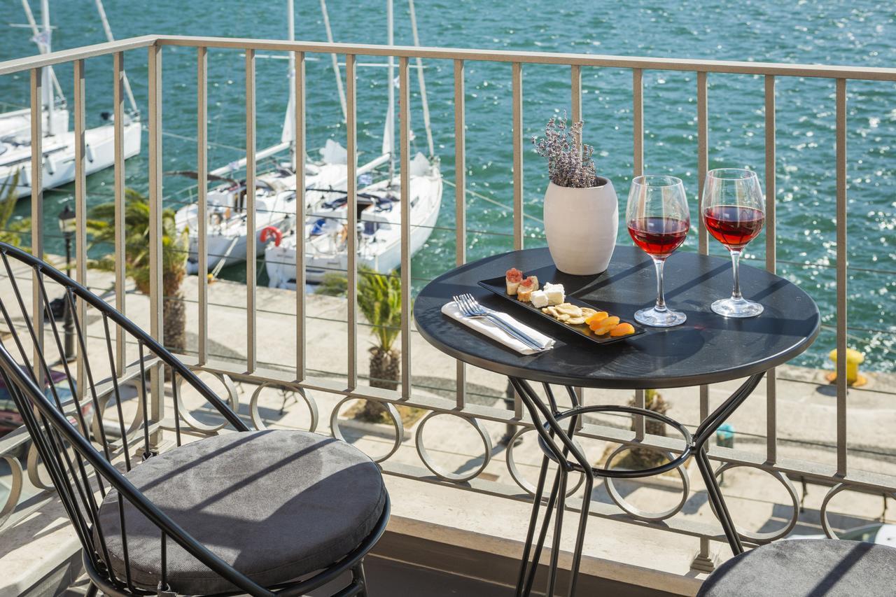 Argostoli Marina Suites Экстерьер фото