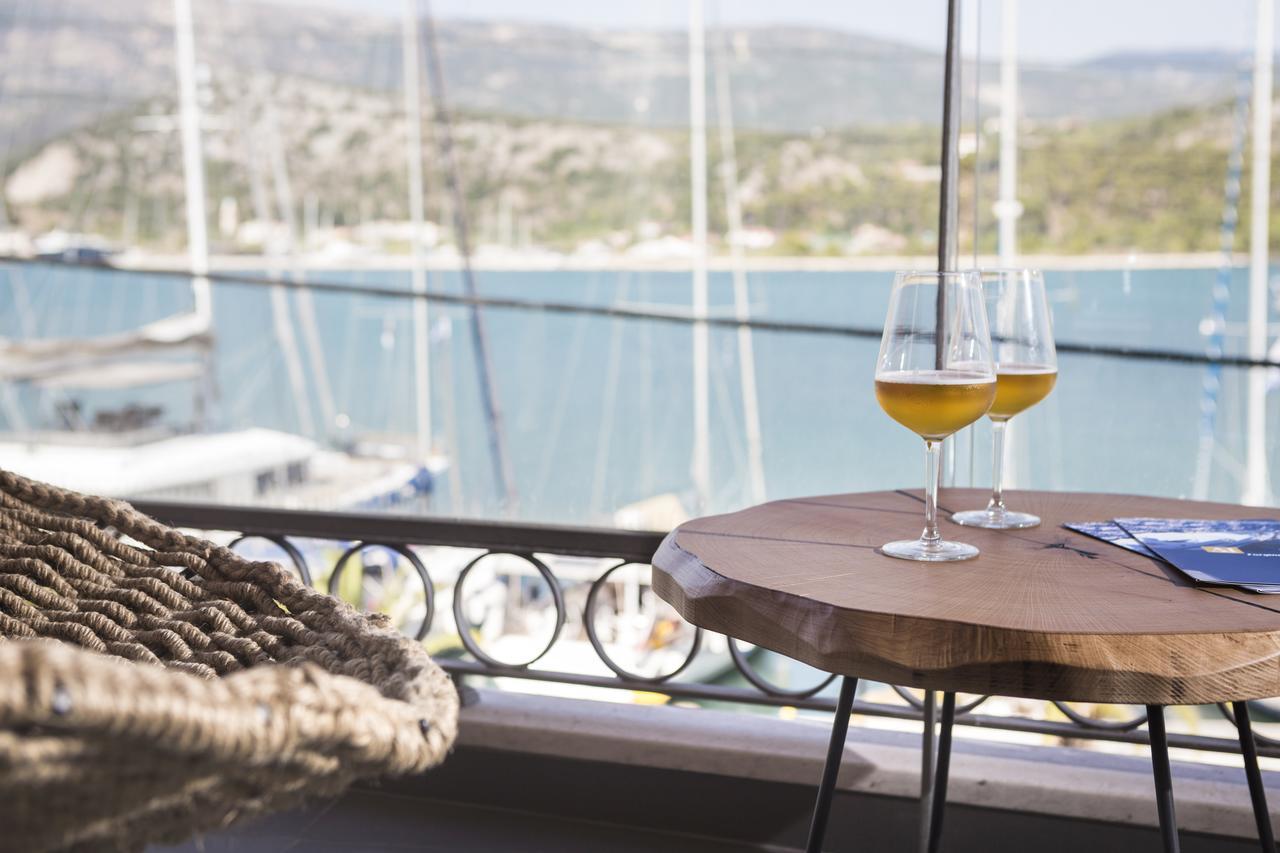 Argostoli Marina Suites Экстерьер фото